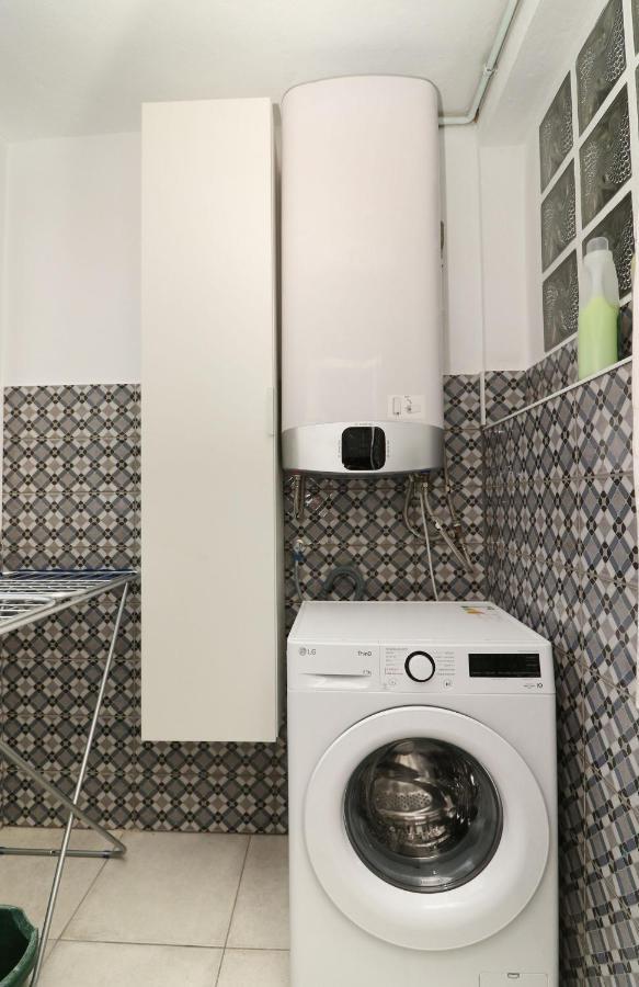 Family Apartment Walking Distance To The Sea And All Amenities Sitio de Calahonda Exterior foto